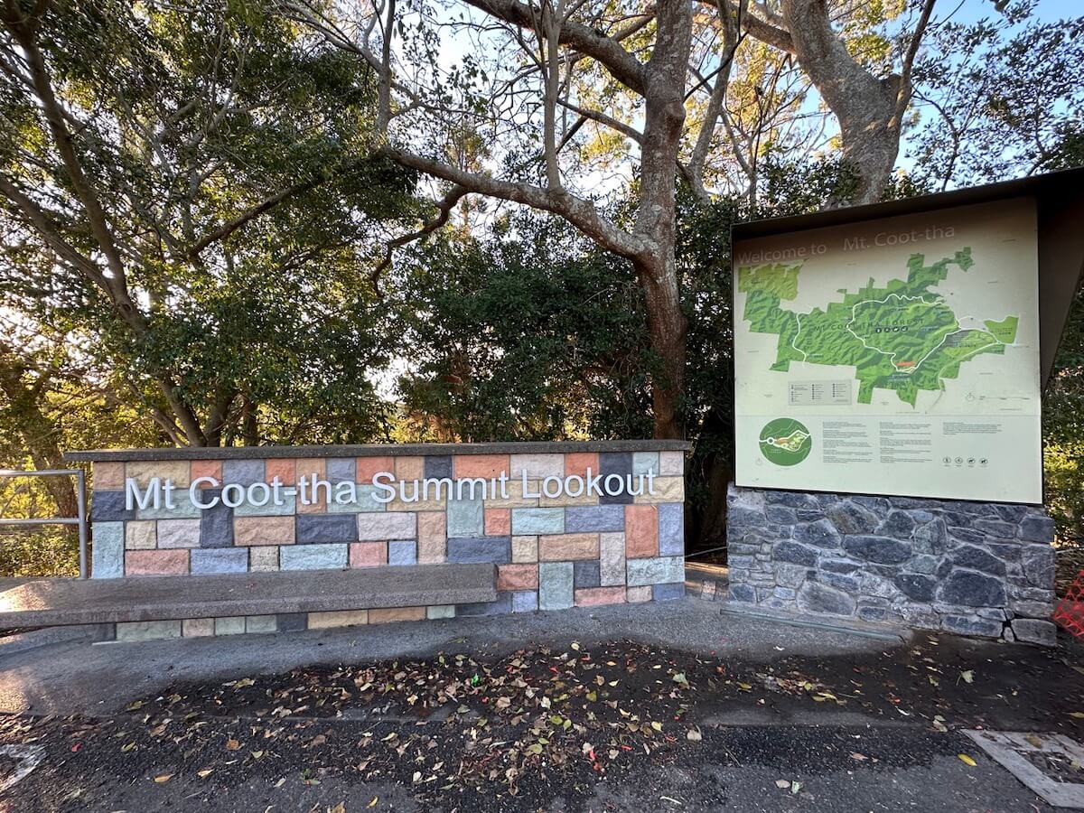 At Mt Coot-tha Botanical Gardens Lookout, you'll get spectacular panoramic views of Brisbane.