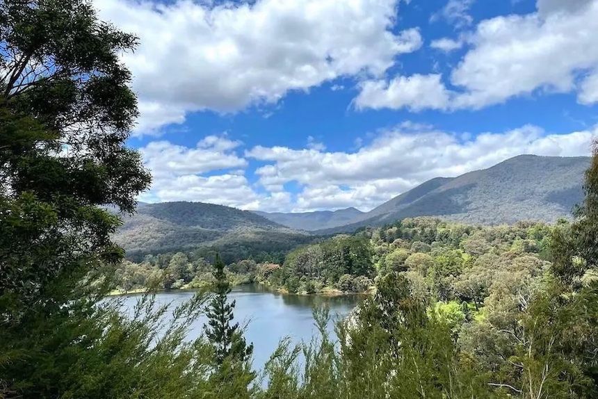 Maroondah Reservoir Park - scenic views, great picnic spots and BBQ facilities.