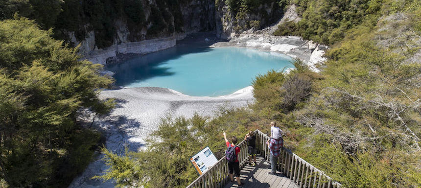 Waimangu Volcanic Valley.